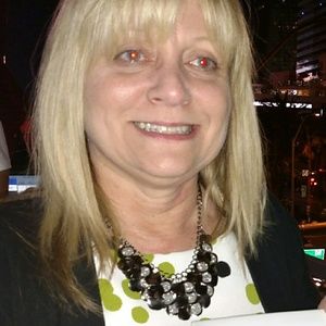 Meet your Posher, Joan